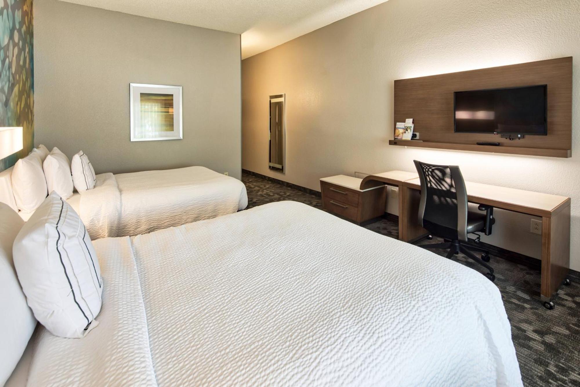 Courtyard By Marriott Rock Hill Hotel Ngoại thất bức ảnh