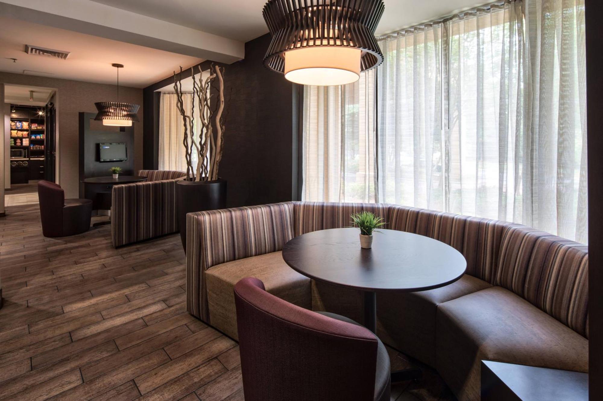 Courtyard By Marriott Rock Hill Hotel Ngoại thất bức ảnh